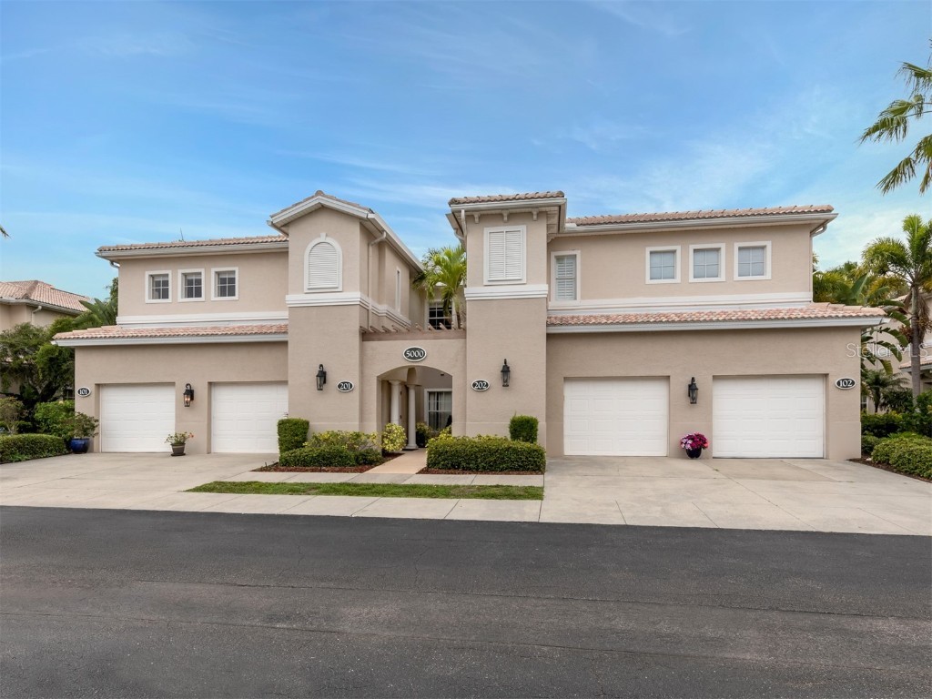 5000 Ibis Way #201 Venice FL 34292 N6127207 image1