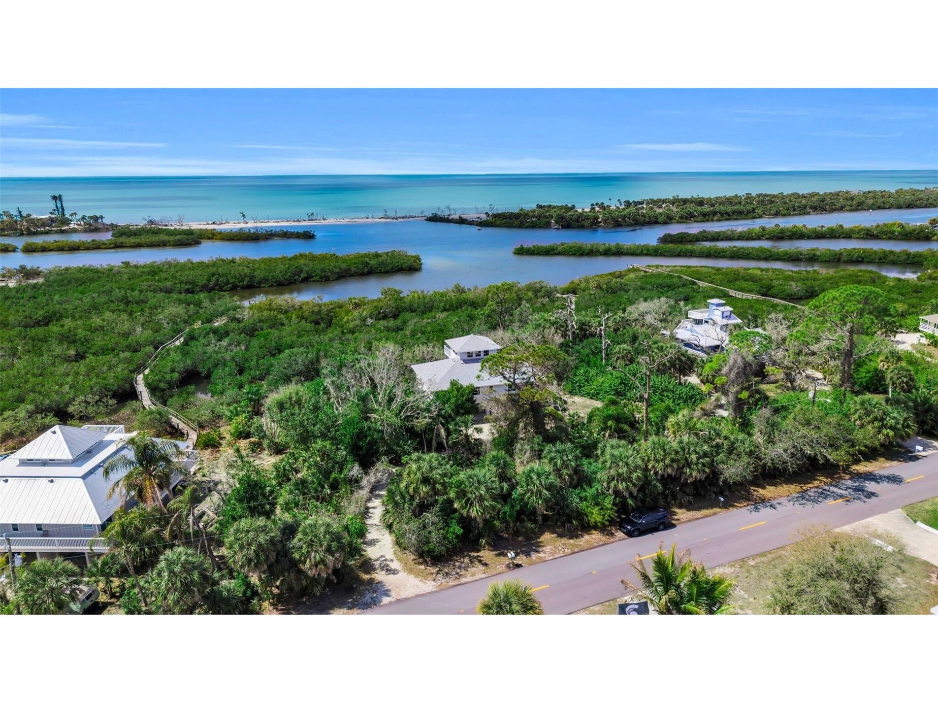 5000 Lemon Bay Drive Venice FL 34293 A4685103 image1