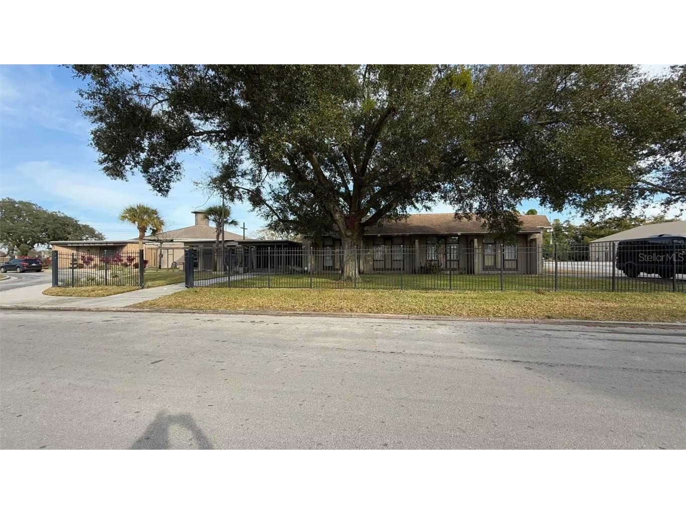 5000 Silver Star Road Orlando FL 32808 O6330768 image17