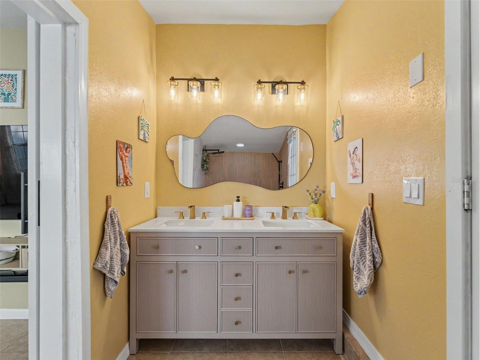 5001 20th Street N Saint Petersburg FL 33714 TB8524310 image27