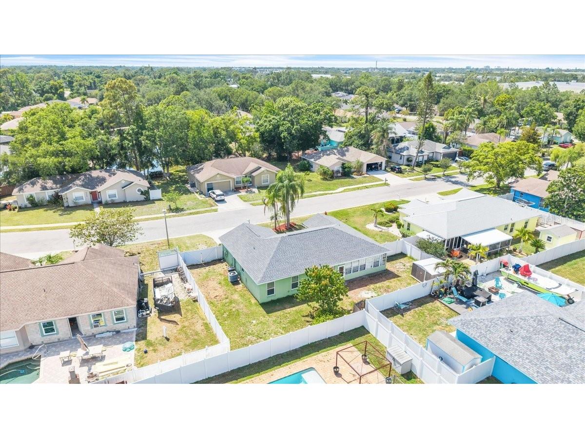 5001 22nd Court E Bradenton FL 34203 C7526017 image23