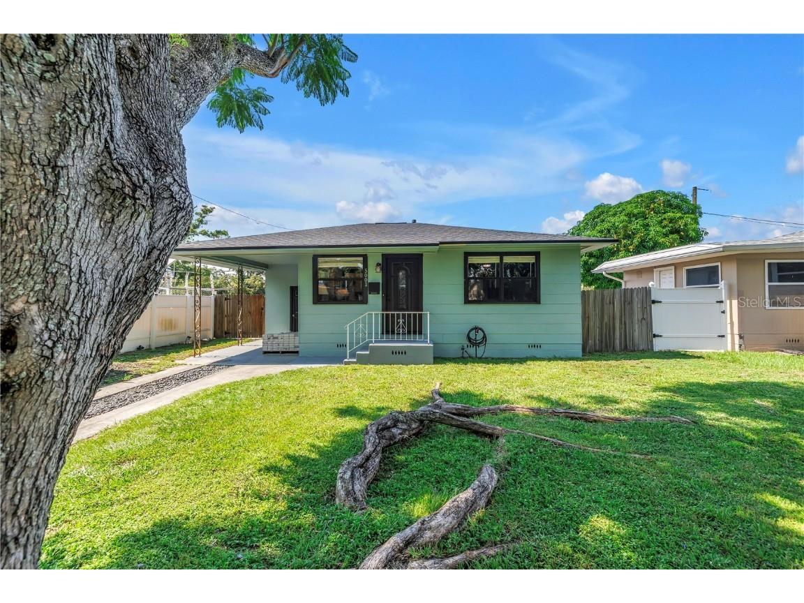 5001 37th Avenue N Saint Petersburg FL 33710 TB8401456 image1