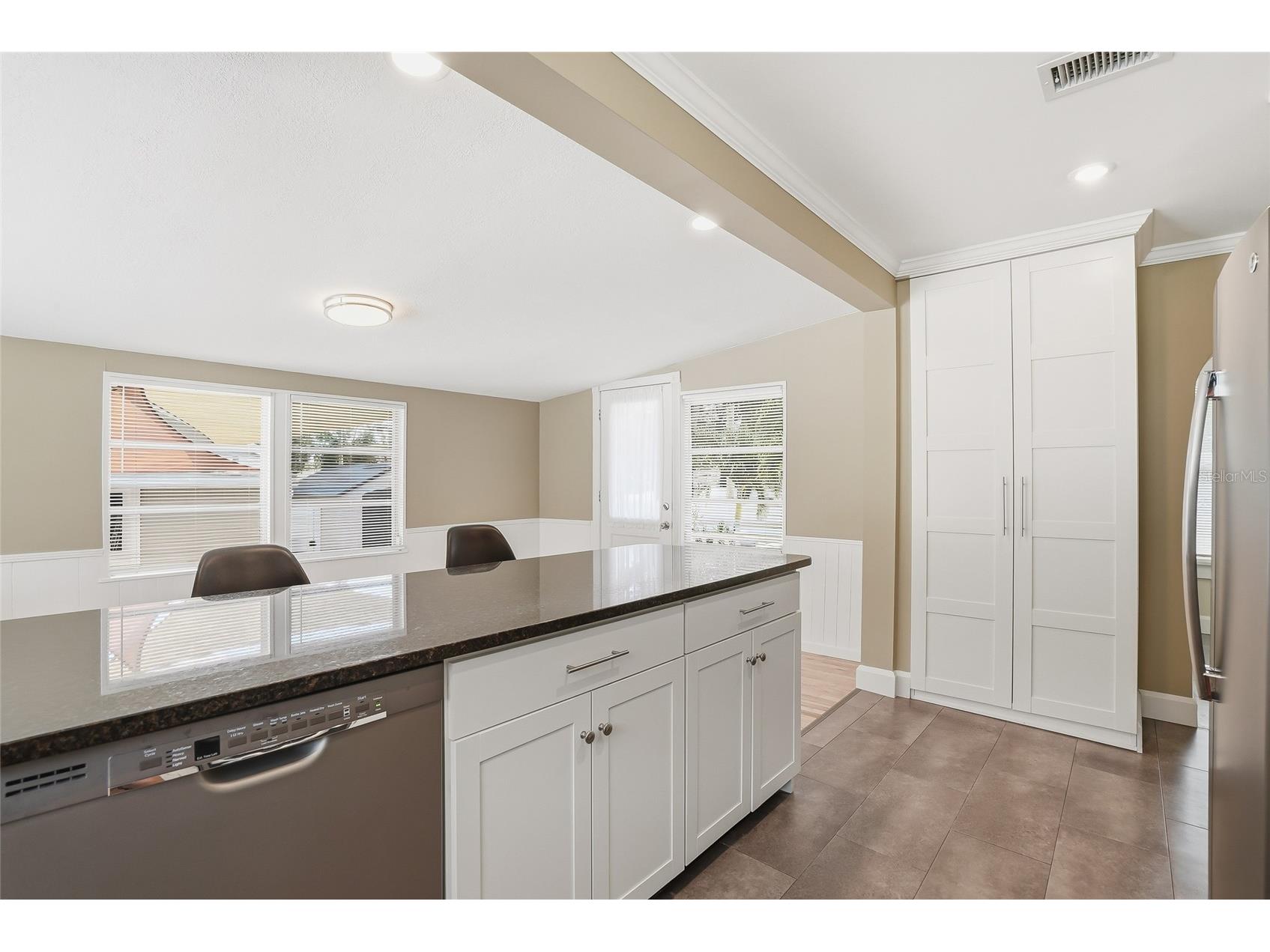 5001 3rd Avenue S Saint Petersburg FL 33707 TB8495253 image15