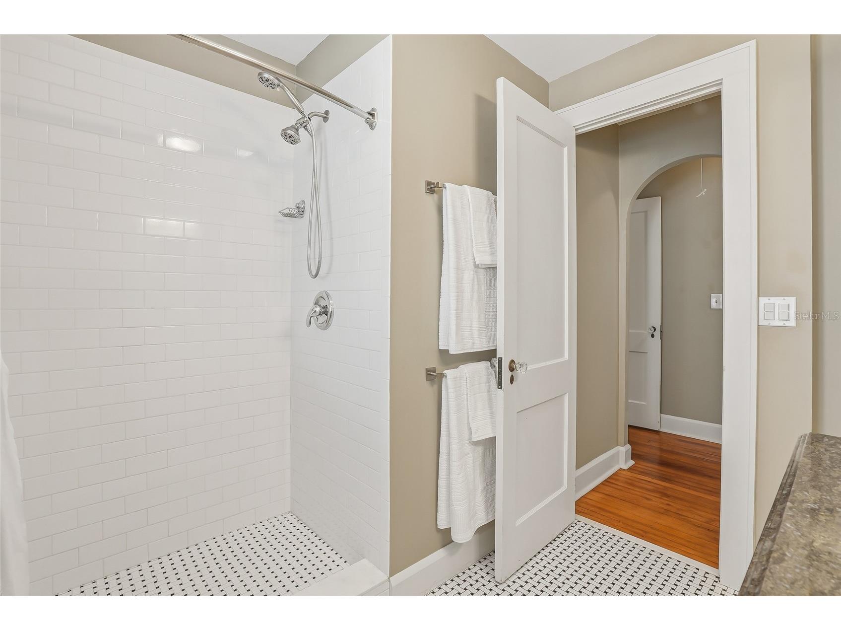5001 3rd Avenue S Saint Petersburg FL 33707 TB8495253 image26