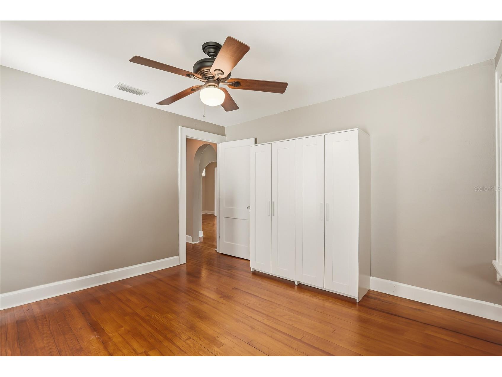 5001 3rd Avenue S Saint Petersburg FL 33707 TB8495253 image28