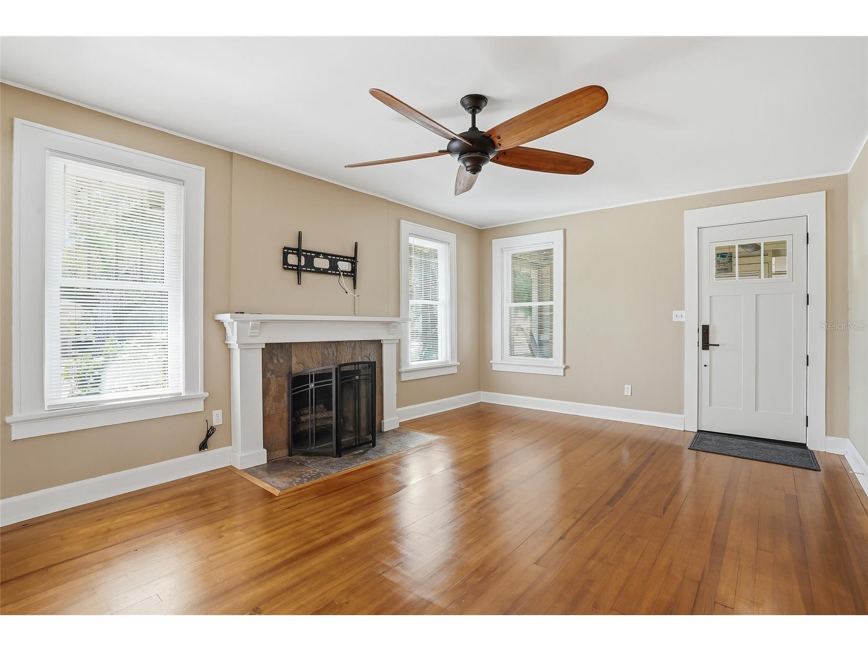 5001 3rd Avenue S Saint Petersburg FL 33707 TB8495253 image4