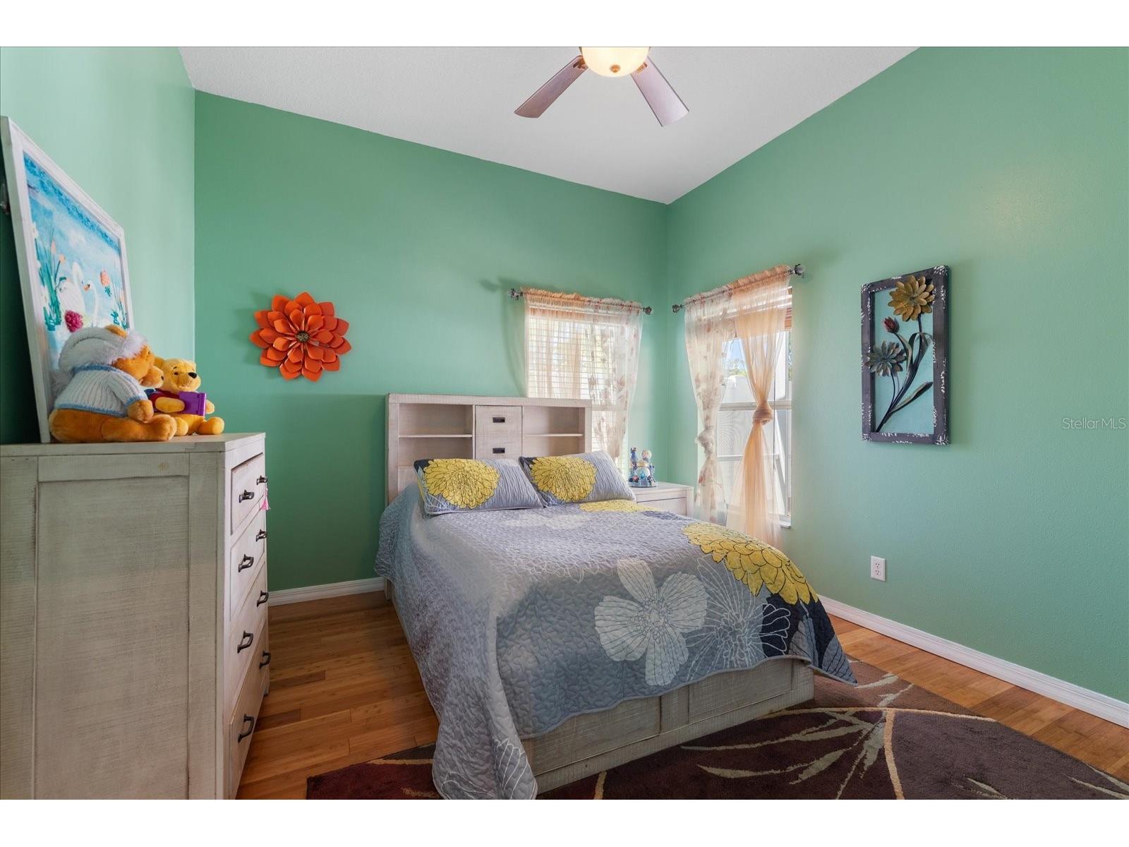5001 44th Avenue N Saint Petersburg FL 33709 TB8483981 image24