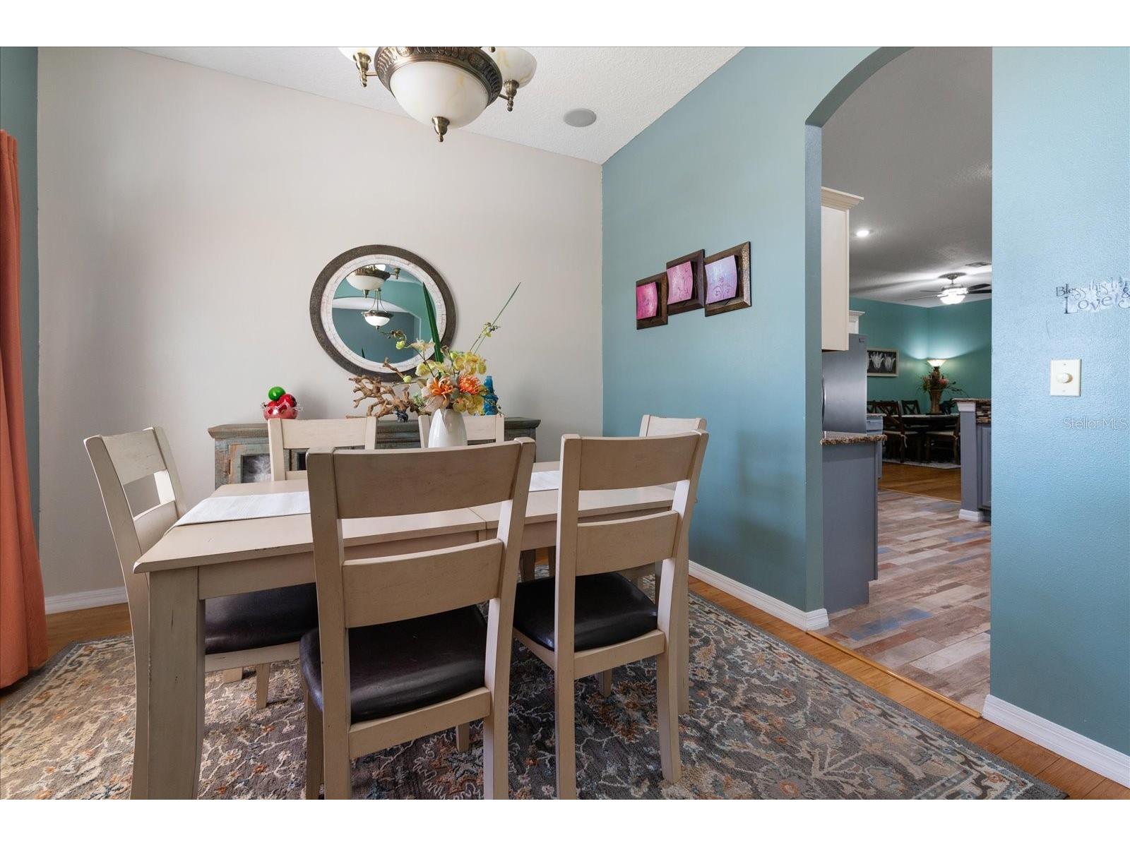 5001 44th Avenue N Saint Petersburg FL 33709 TB8483981 image7