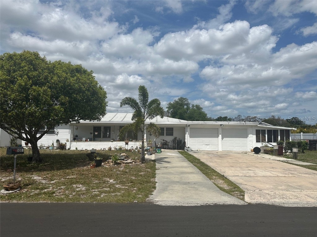 5001 48th Terrace N Saint Petersburg FL 33709 U8236363 image1