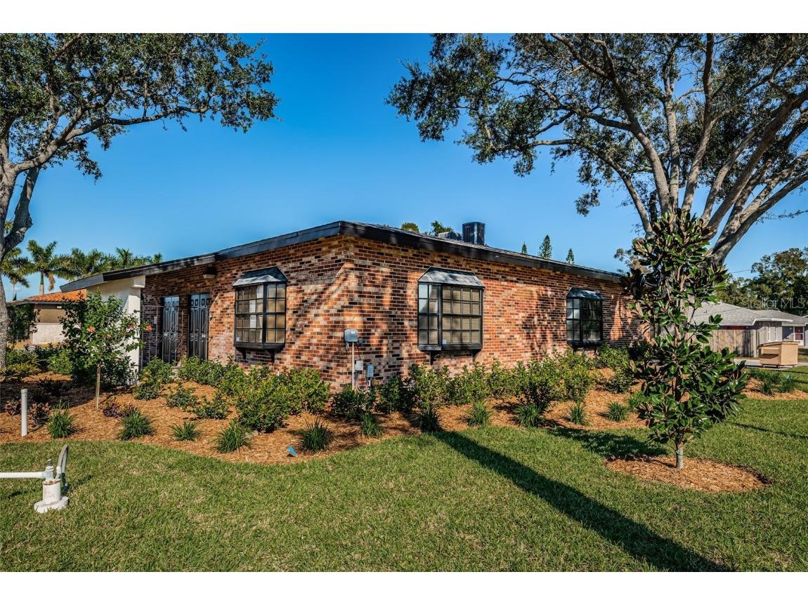 5001 4th Street N #SUITE B Saint Petersburg FL 33703 TB8365922 image31