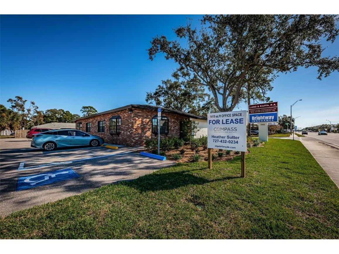 5001 4th Street N #SUITE B Saint Petersburg FL 33703 TB8365922 image32