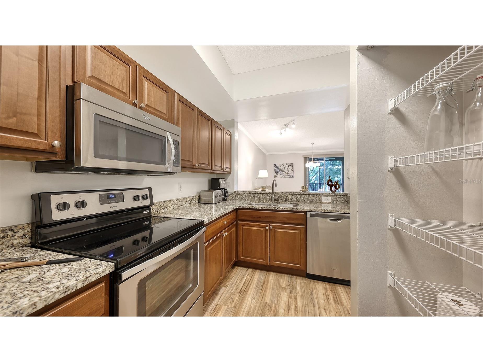 5001 Baraldi Circle #22-202 Sarasota FL 34235 A4693538 image16