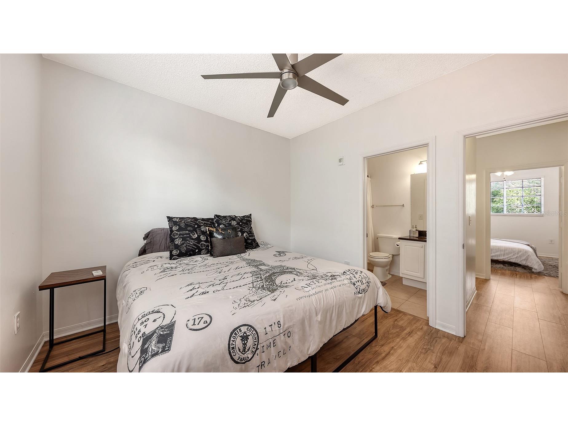 5001 Baraldi Circle #22-202 Sarasota FL 34235 A4693538 image24
