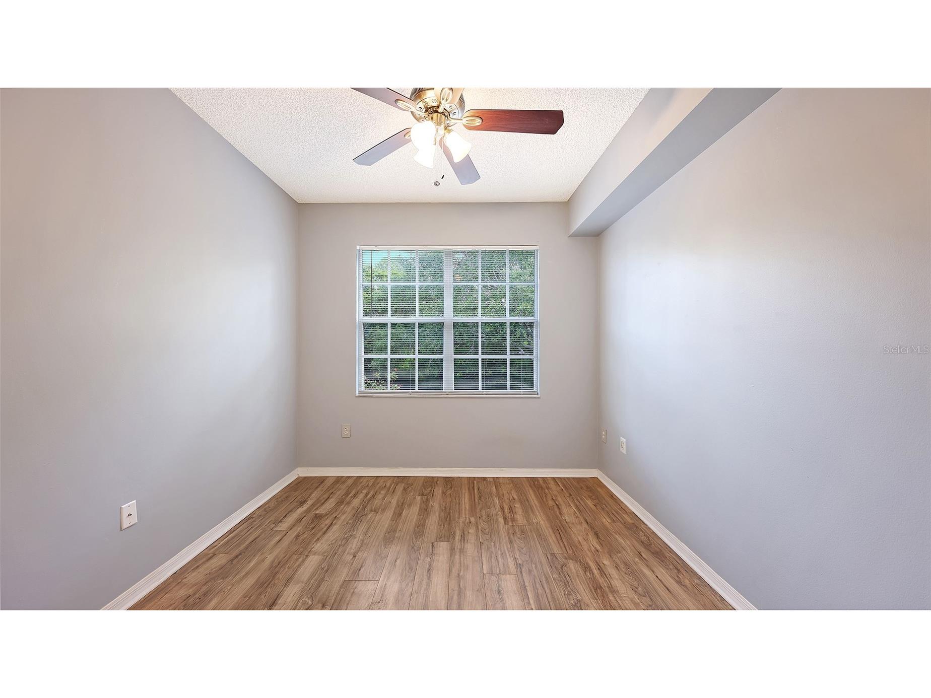5001 Baraldi Circle #22-202 Sarasota FL 34235 A4693538 image28