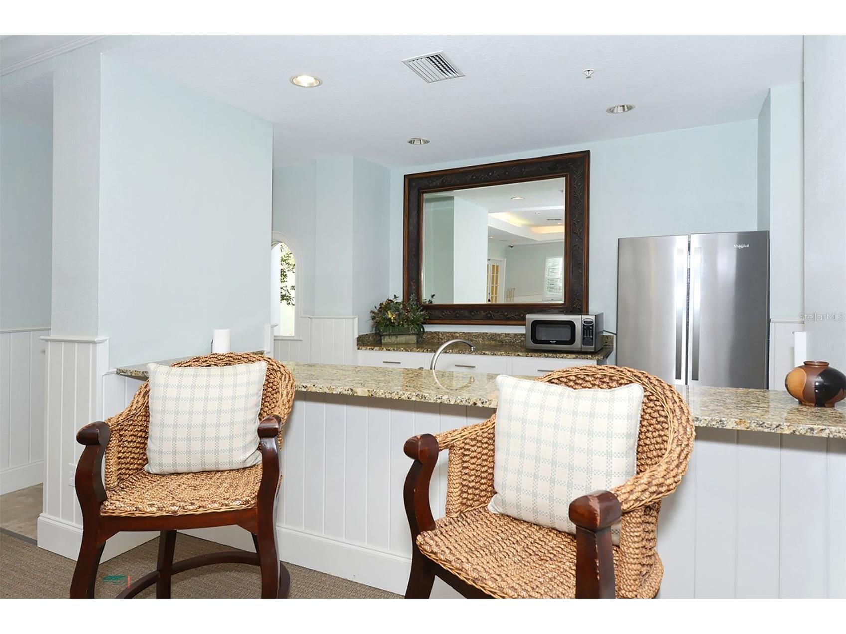 5001 Baraldi Circle #22-202 Sarasota FL 34235 A4693538 image43