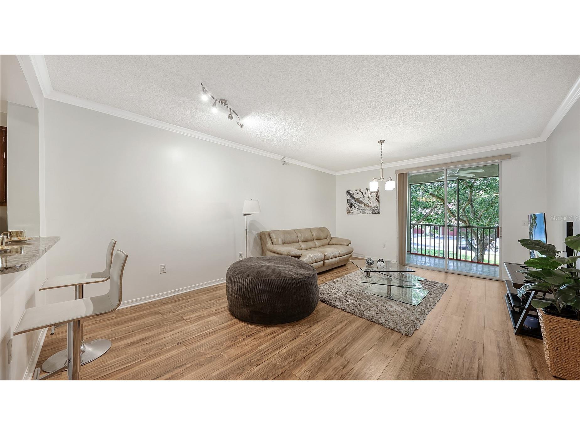 5001 Baraldi Circle #22-202 Sarasota FL 34235 A4693538 image7