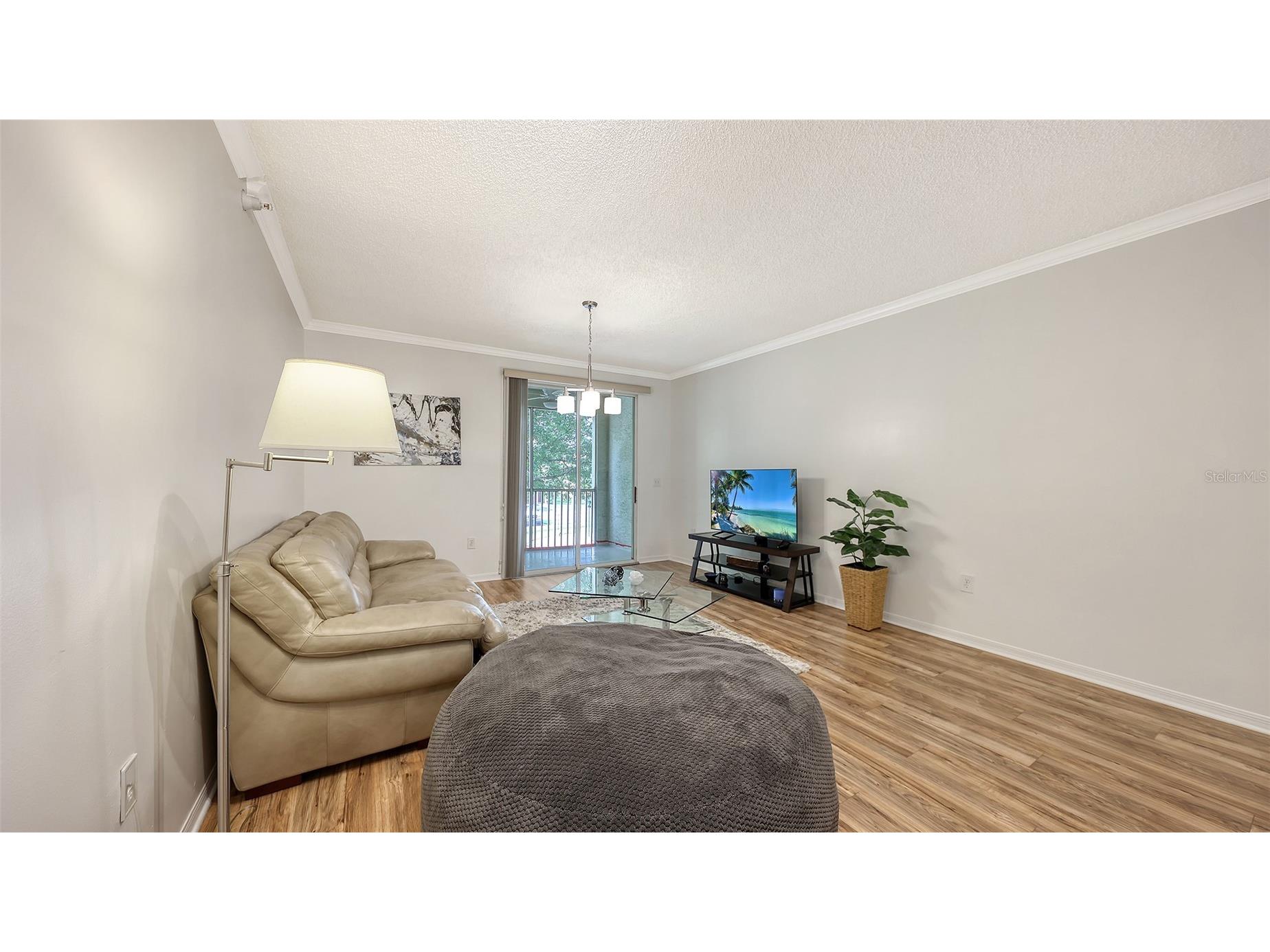 5001 Baraldi Circle #22-202 Sarasota FL 34235 A4693538 image9