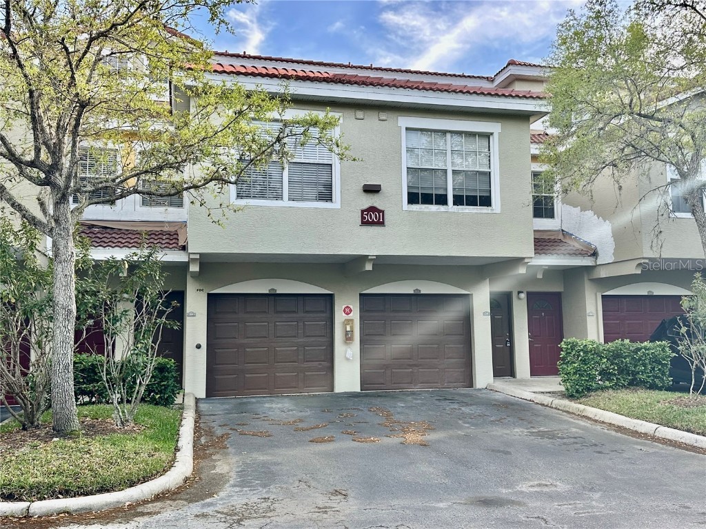 5001 Baraldi Circle #22-210 Sarasota FL 34235 A4603085 image1