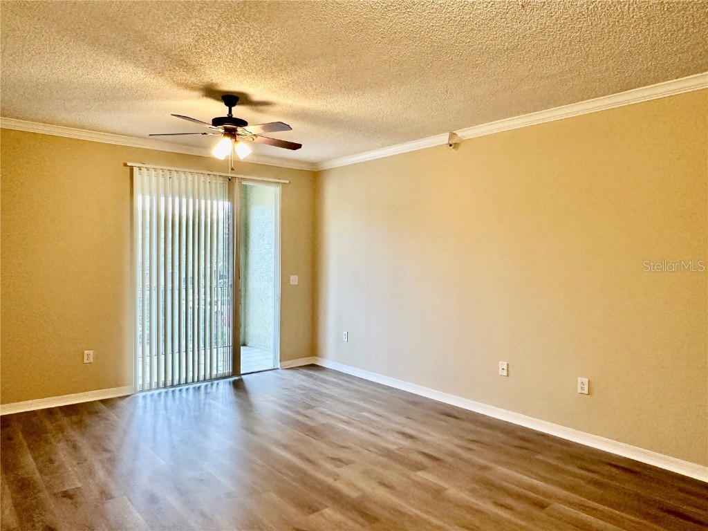 5001 Baraldi Circle #22-210 Sarasota FL 34235 A4671936 image11