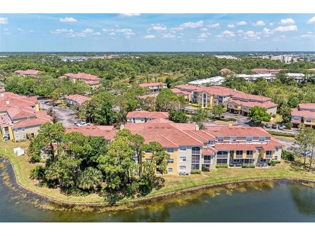 5001 Baraldi Circle #22-210 Sarasota FL 34235 A4671936 image44