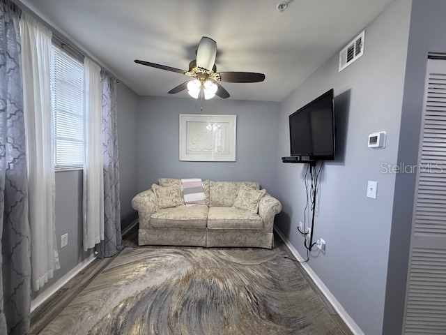 5001 Baraldi Circle #22-212 Sarasota FL 34235 A4637980 image14