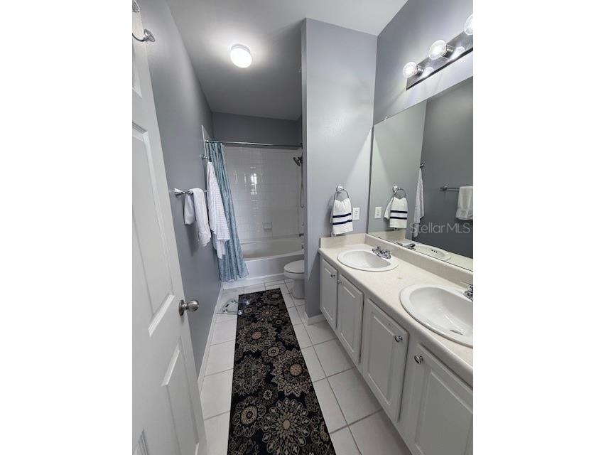 5001 Baraldi Circle #22-212 Sarasota FL 34235 A4637980 image20