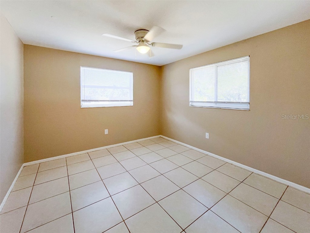 5001 Bell Meade Drive Sarasota FL 34232 A4676242 image9