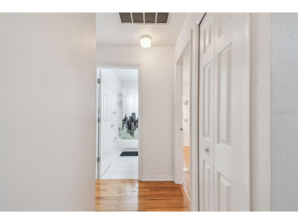 5001 Queen Palm Terrace NE Saint Petersburg FL 33703 TB8383799 image57