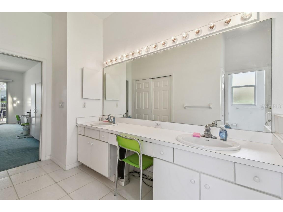 5001 Queen Palm Terrace NE Saint Petersburg FL 33703 TB8383799 image60