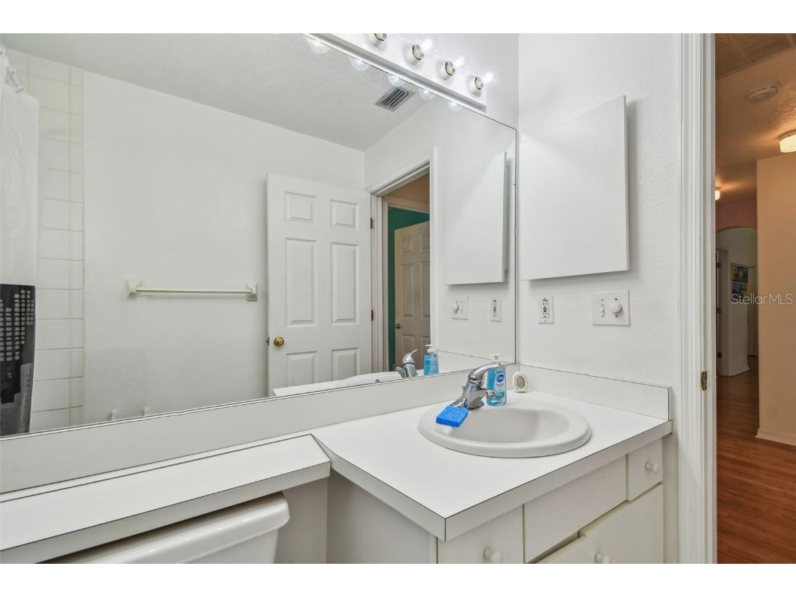 5001 Queen Palm Terrace NE Saint Petersburg FL 33703 TB8383799 image64