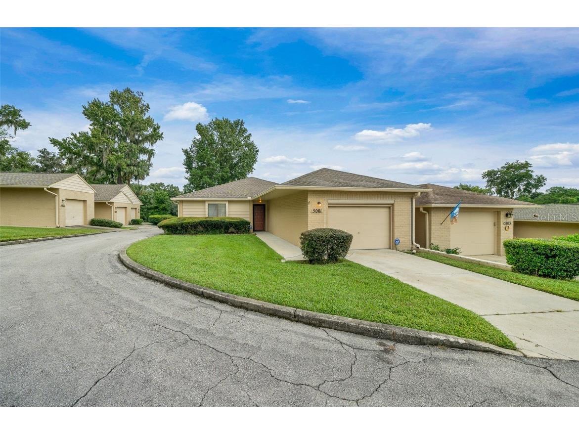 5001 SE 107th Place Belleview FL 34420 OM685954 image1