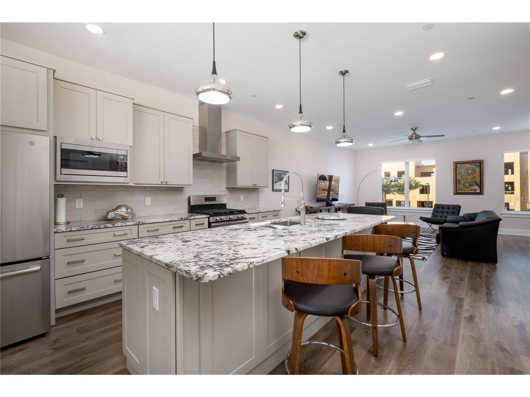 5001 SW 34th Place Gainesville FL 32608 GC536501 image4