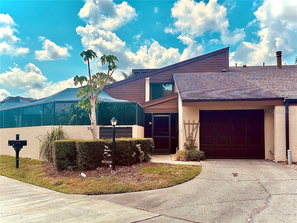 5001 Umber Way S Tampa FL 33624 O6210434 image1
