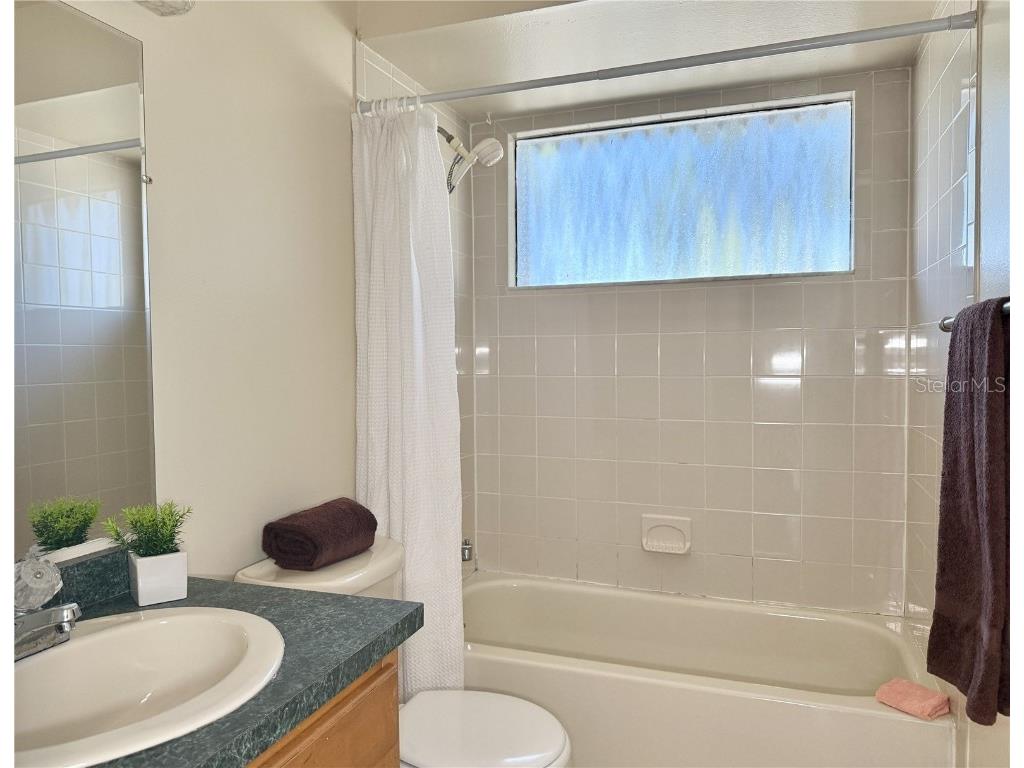 5001 Whiteway Drive Tampa FL 33617 TB8444764 image19