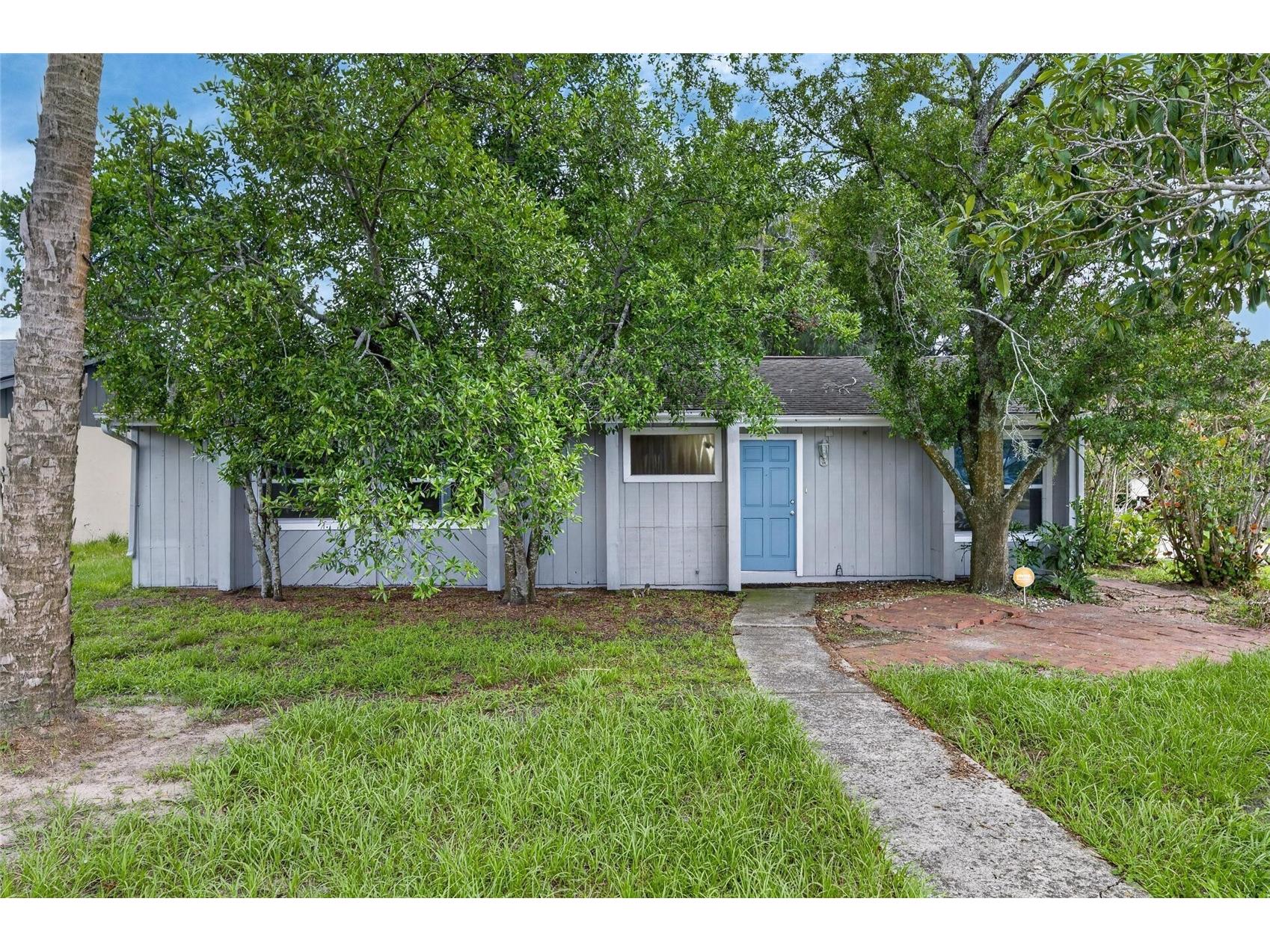 5001 Whiteway Drive Tampa FL 33617 TB8513974 image2