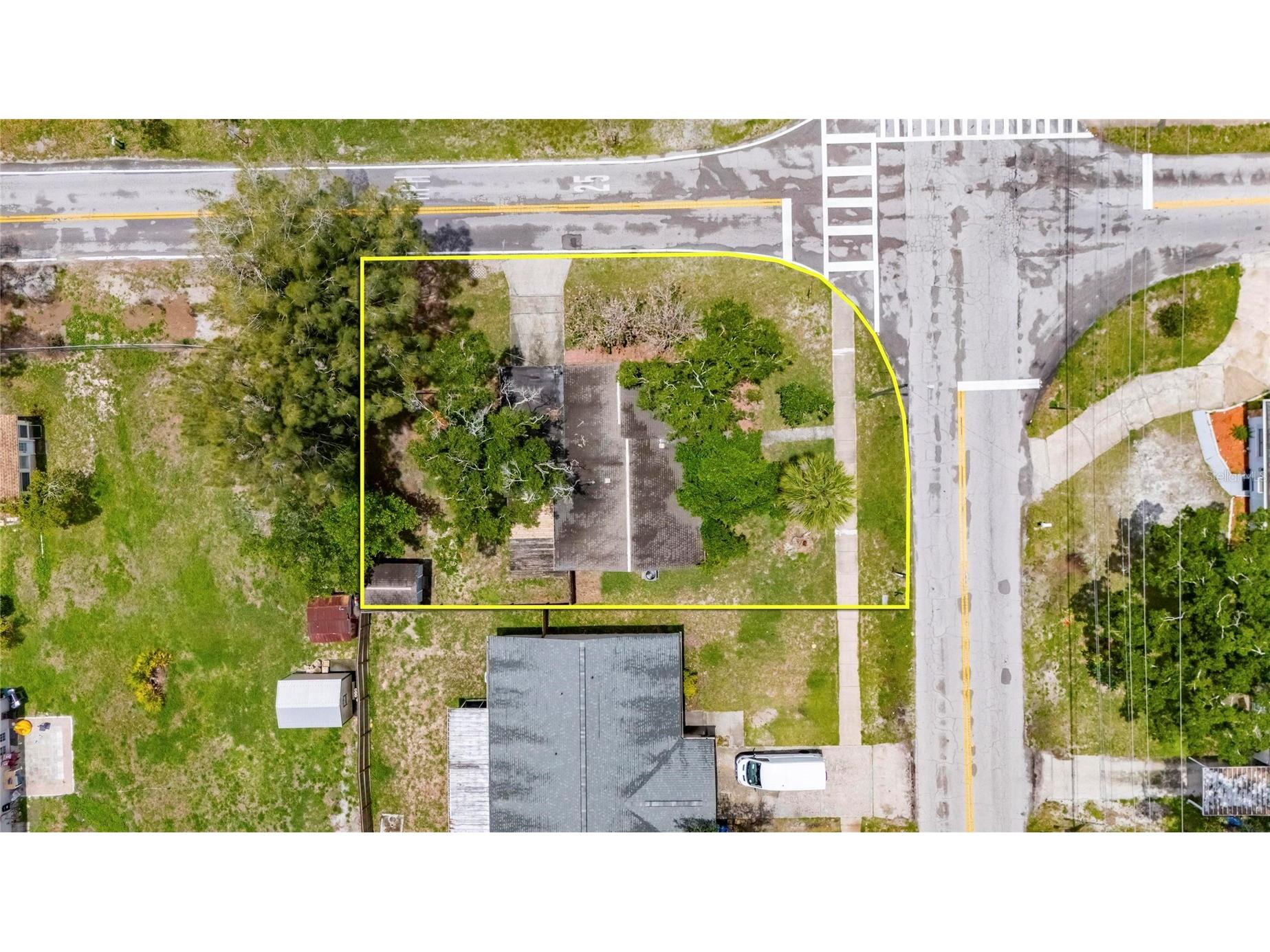 5001 Whiteway Drive Tampa FL 33617 TB8513974 image43