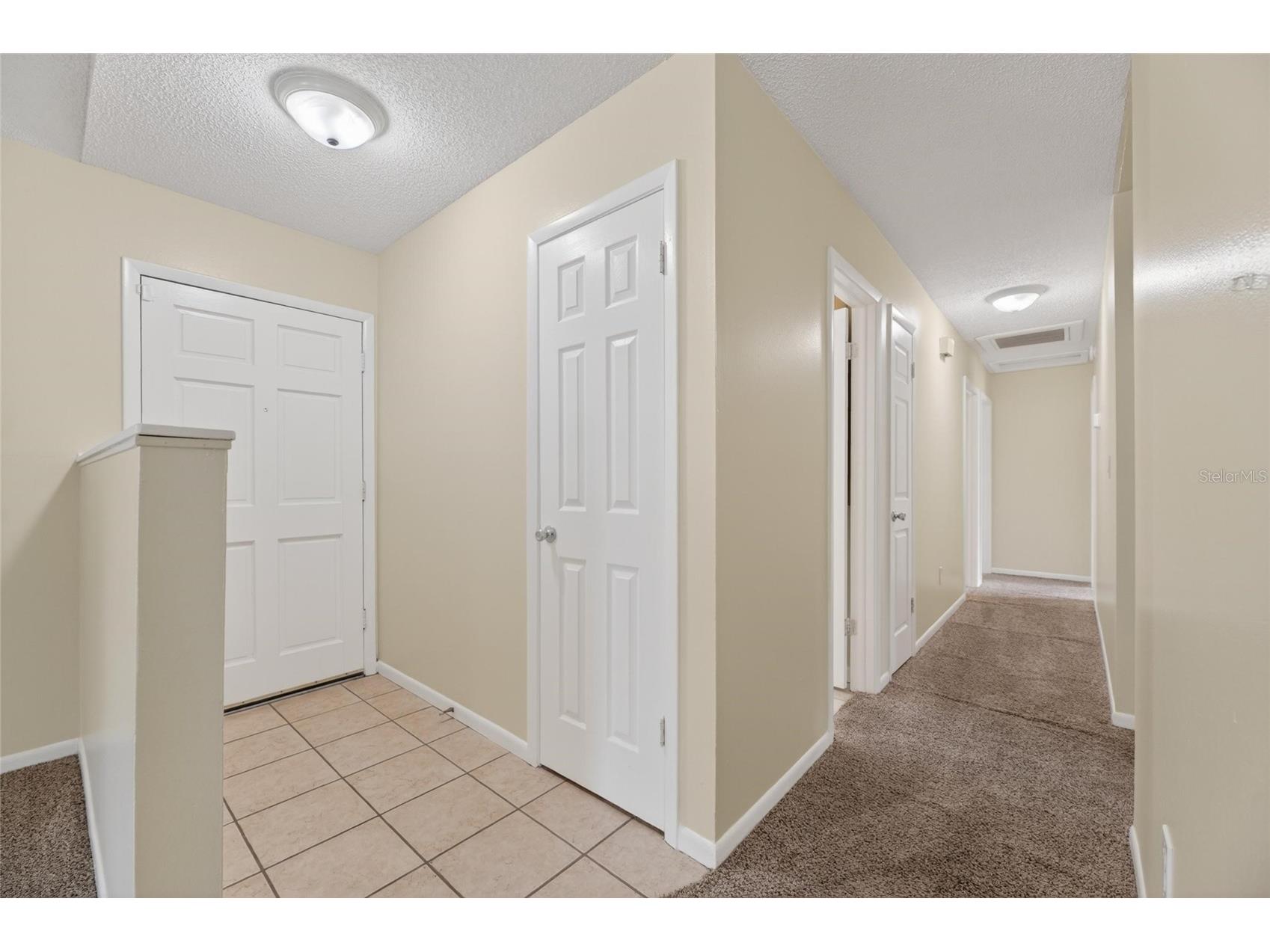 5001 Whiteway Drive Tampa FL 33617 TB8513974 image5