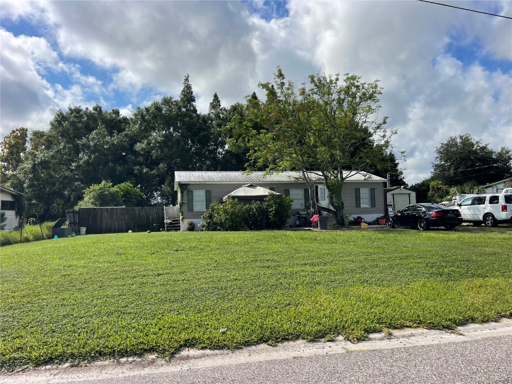 5002 Dacca Drive Tampa FL 33619 T3469925 image1