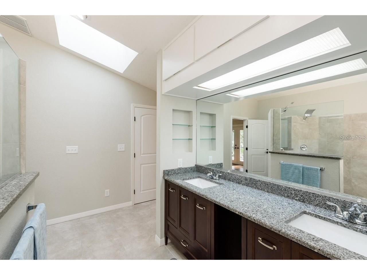 5002 SE 7 Place Ocala FL 34471 OM720582 image15