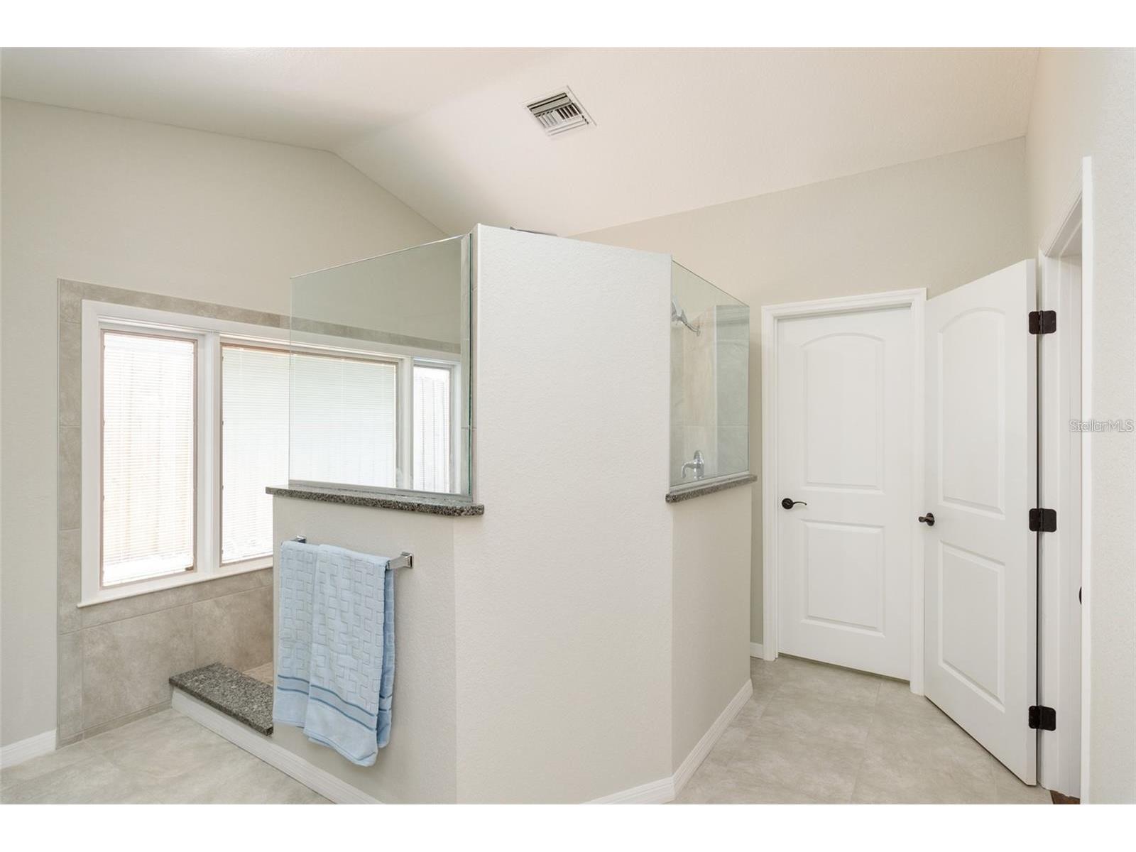 5002 SE 7 Place Ocala FL 34471 OM720582 image19