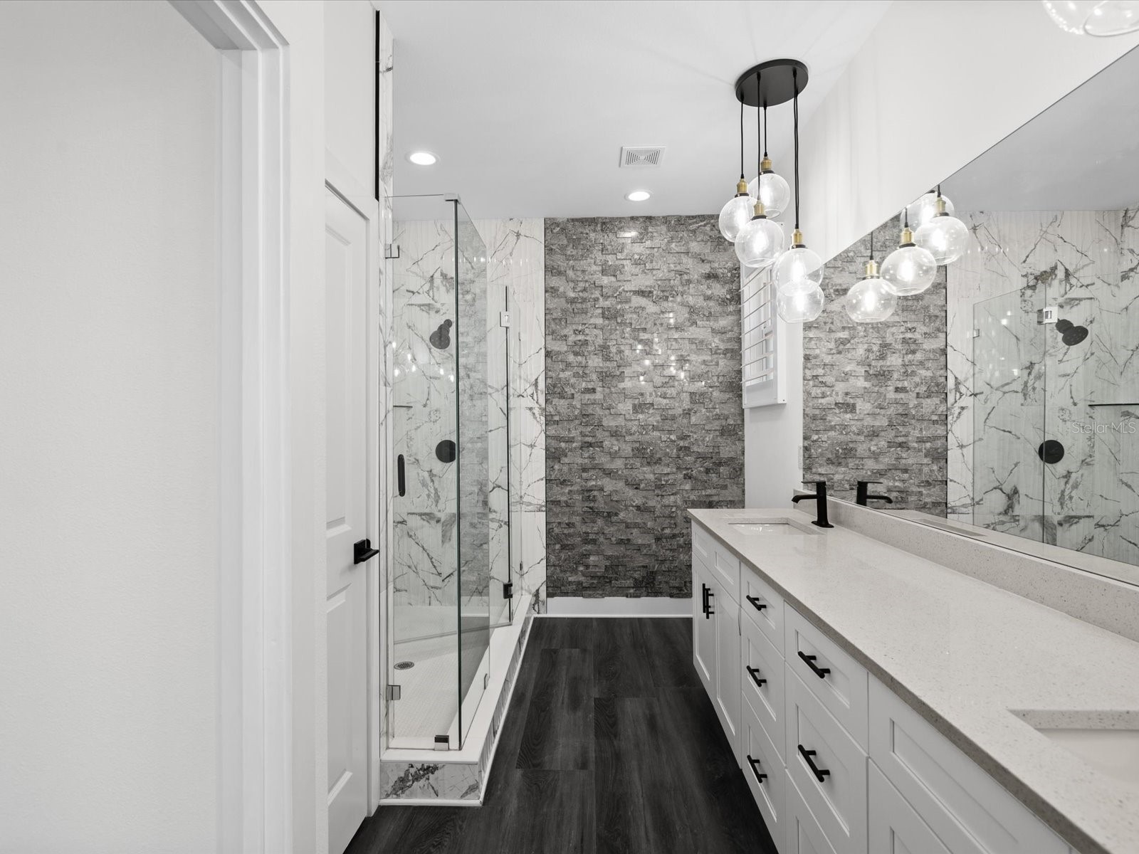 5002 W Idaho Street Tampa FL 33616 TB8484573 image19