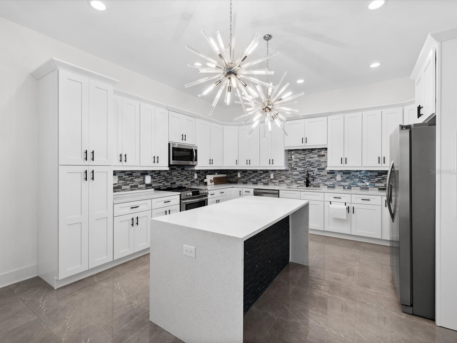 5002 W Idaho Street Tampa FL 33616 TB8484573 image3