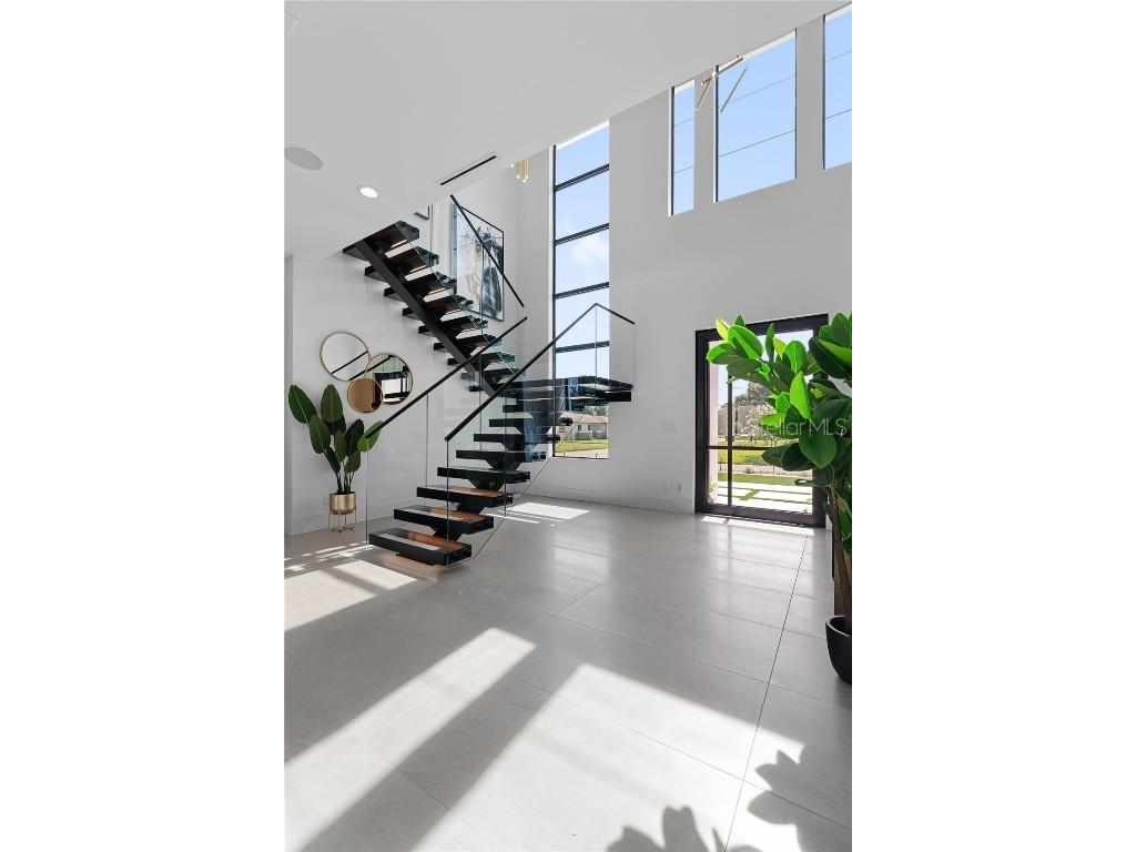 5002 W Poe Avenue Tampa FL 33629 TB8433875 image11