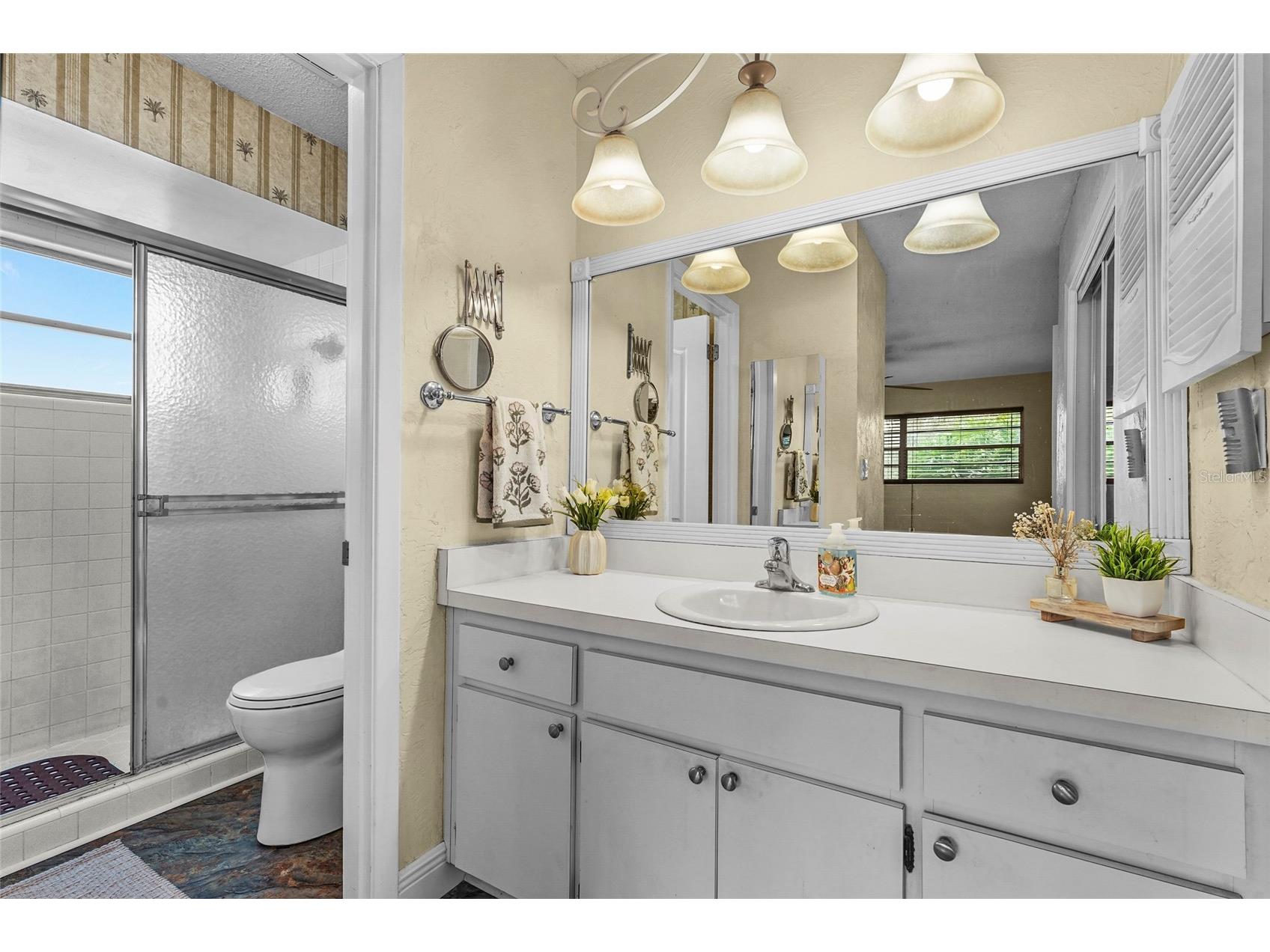 5003 20th Avenue W Bradenton FL 34209 A4683076 image11