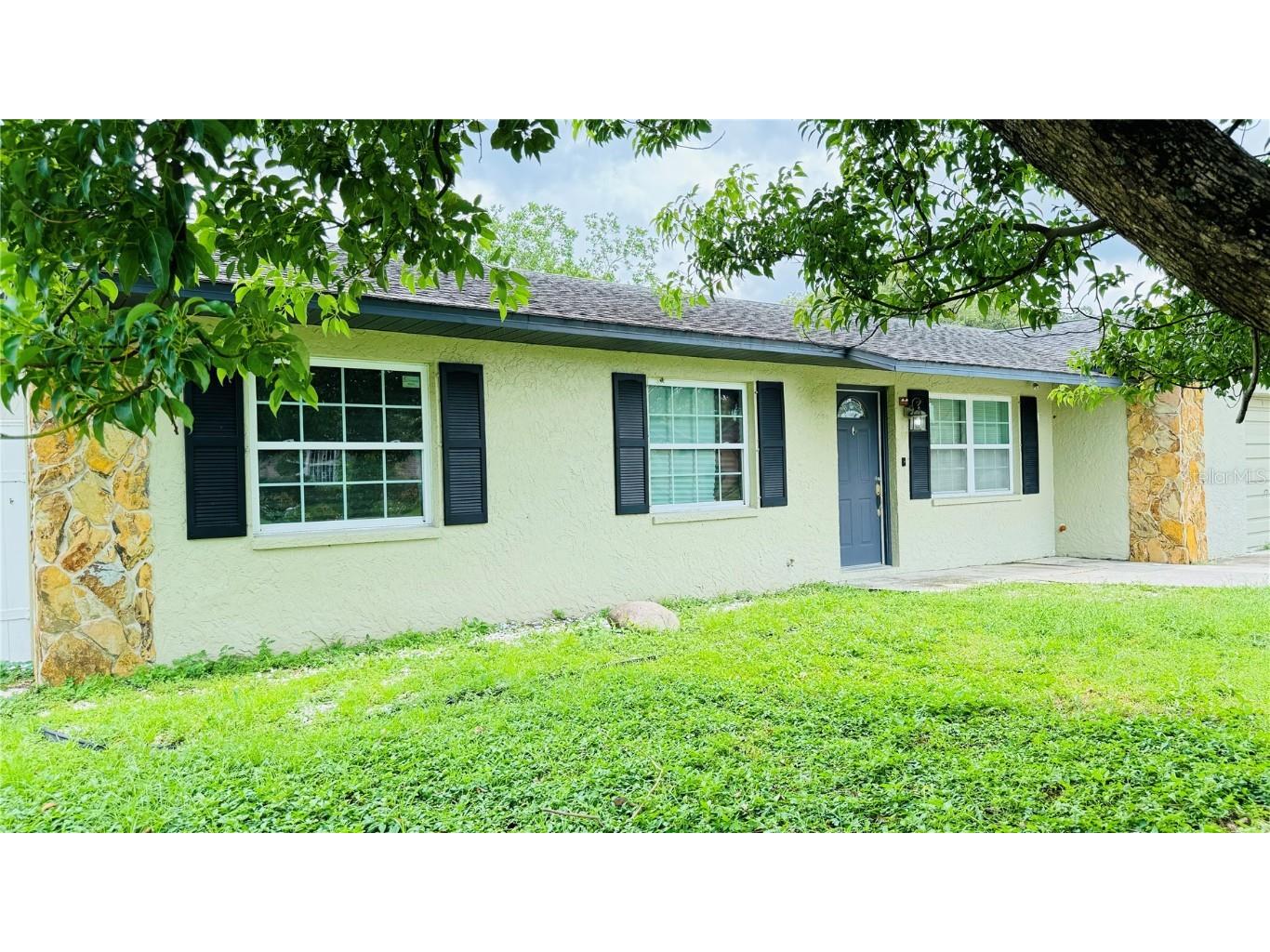 5003 Presidential Street Seffner FL 33584 T3548148 image1