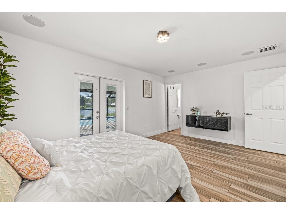 5003 Presidential Street Seffner FL 33584 TB8438855 image15