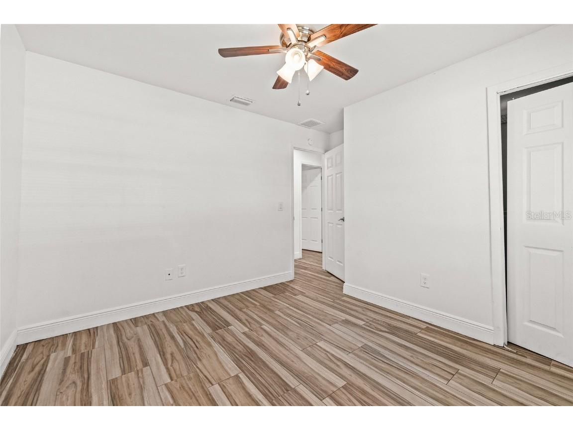 5003 Presidential Street Seffner FL 33584 TB8438855 image22