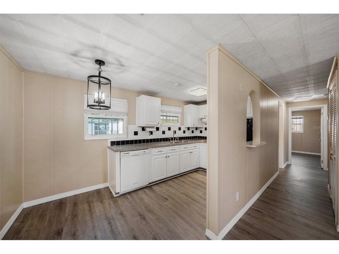 5003 S 86th Street Tampa FL 33619 TB8439291 image14