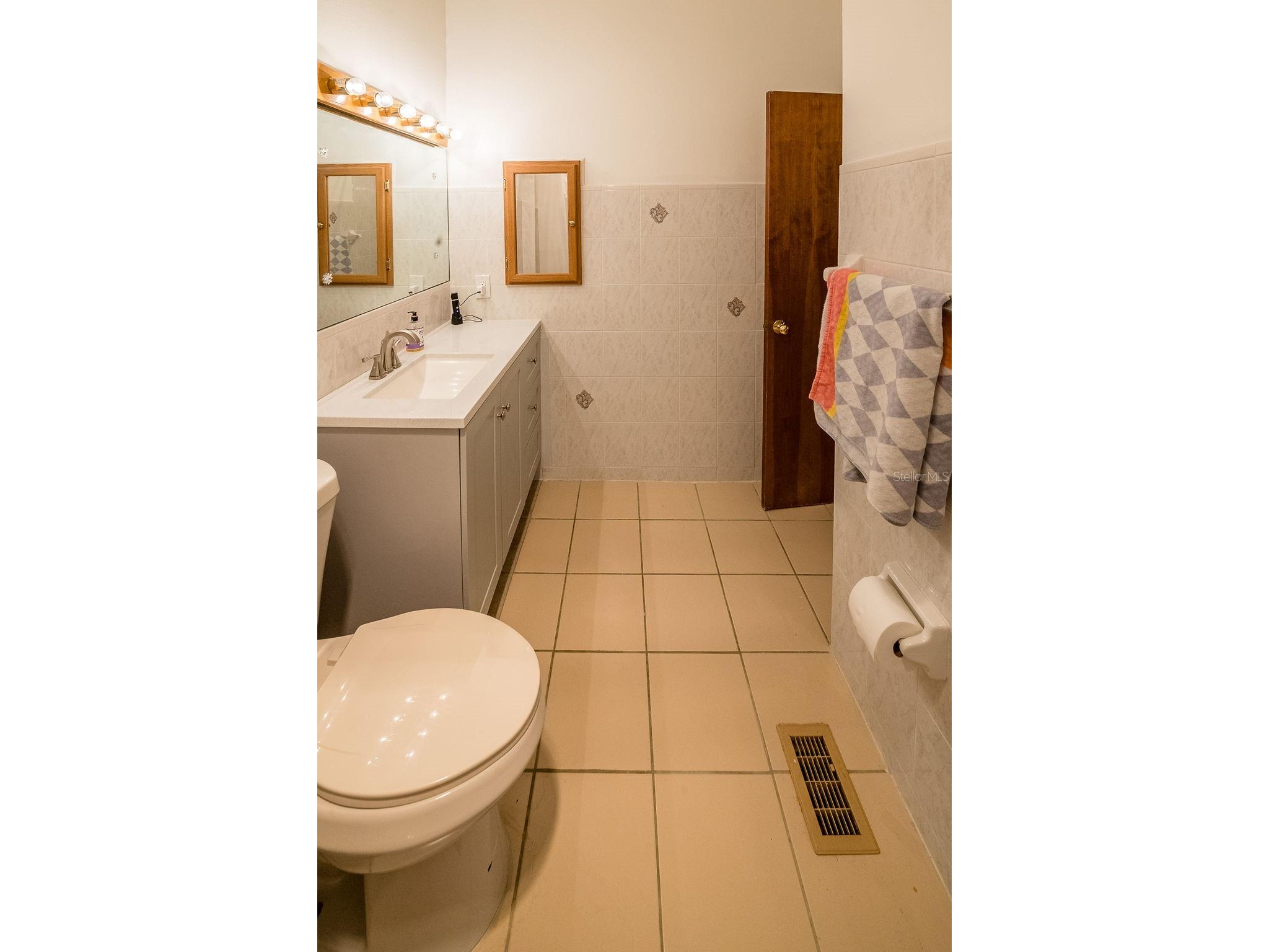 5003 Umber Way S Tampa FL 33624 TB8508908 image45