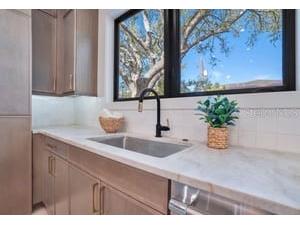 5003 W Poe Avenue Tampa FL 33629 TB8416092 image15